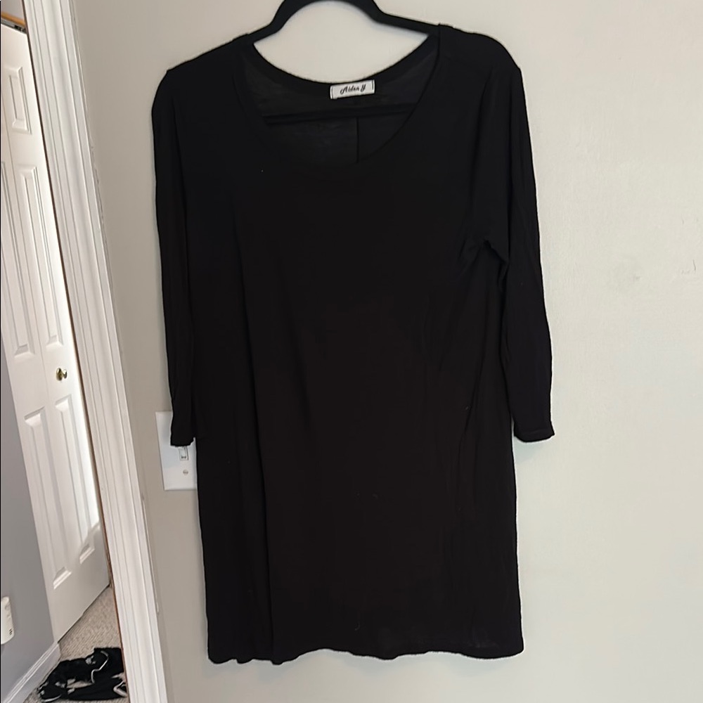 Aiden Y Black 3/4 Sleeve Tunic